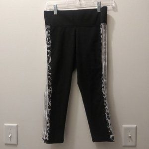 Victoria’s Secret’s Capri Leggings size S